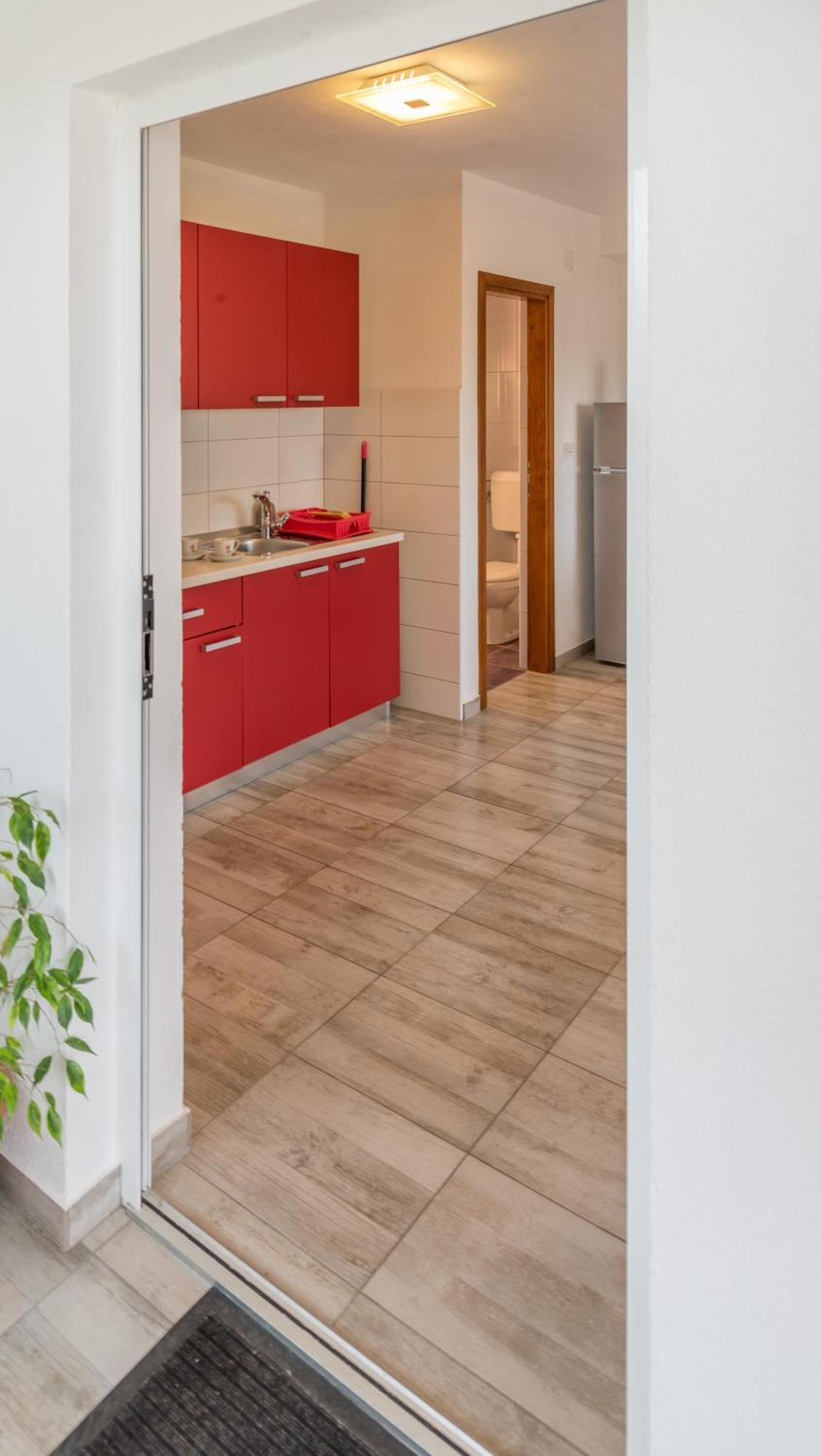 Studio Apartment Нин Екстериор снимка